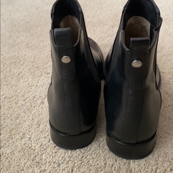 Michael Kors short booties - Picture 5 of 5
